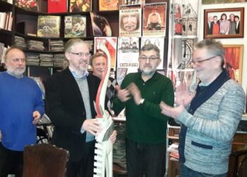 ELEFÁNTYUK – Diliből indult, komollyá vált