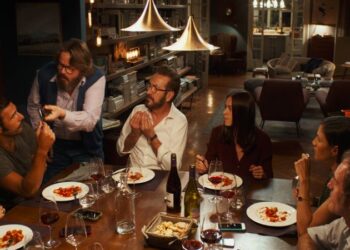 FILMKLUB – Teljesen idegenek