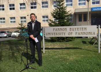 LEVÉL – Harcolunk az egyetemért