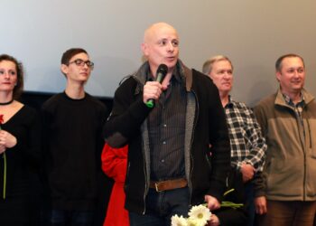 SZERETFÖLD – Vetítés és beszélgetés