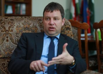 PANNON EGYETEM – Várakozó állásponton