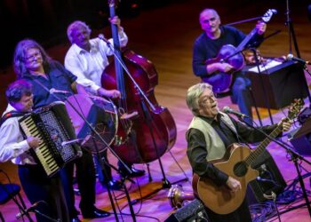 BALATONFÜRED – Délszláv népzene és Illés-dalok