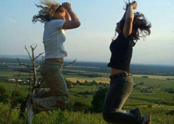 A HEGY – Az osztálytalálkozó