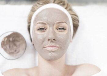 SZÉPSÉGTANÁCSOK – Bőrfeszesítő tippek