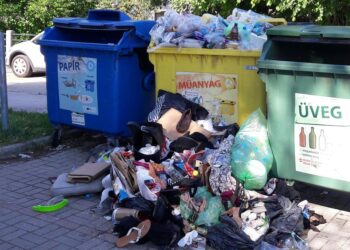 NAPIMORGÓ – Taplóság a köbön