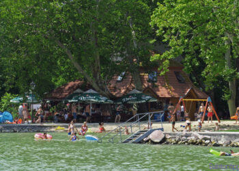 TUTI TIPP –  Zsűrizték a balatoni strandokat