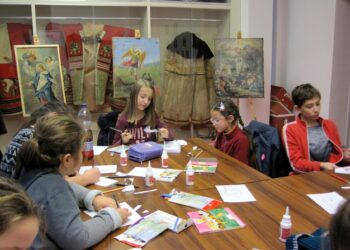 KREATIVITÁS – Vizuális tanoda diákoknak