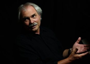 KONCERT ELŐTT – Csak a zenével foglalkozom