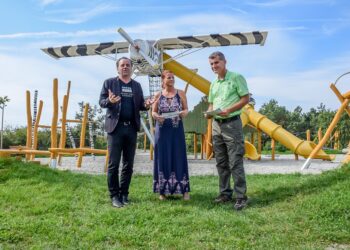 ÚJDONSÁG – Színház az állatkertben