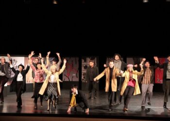 PANNON VÁRSZÍNHÁZ – Filmvetítés középiskolásoknak