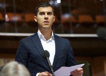 A VESZPRÉMI SZÁL – Kilencvenmilliós beugró