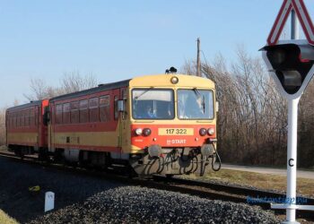 BALATON – Megkezdődött az észak-balatoni vasútvonal fejlesztése