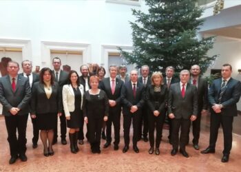 KÖZGYŰLÉS – Januártól lila buszok és új menetrend