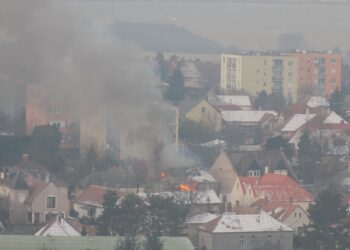 GÁZROBBANÁS? – A tűz keletkezésének okait még vizsgálják