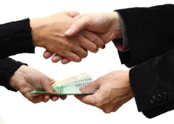 KORRUPCIÓ – Központosítják az ügyészségeket