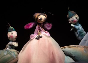 KABÓCA BÁBSZÍNHÁZ – Ismét Papa, mama, gyerekek…