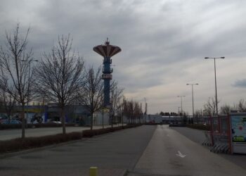 VÍZTORONY –  Elfújta a szél!