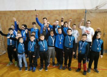 SZUMÓ – Érmekkel tértek haza az ifjú szumósok