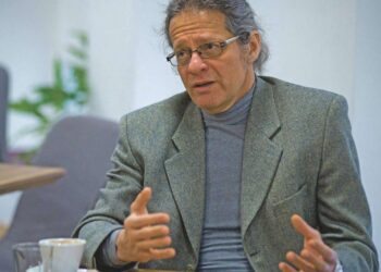 KEMÉNY MONDATOK – Nagyon jelenvalóvá vált a múlt