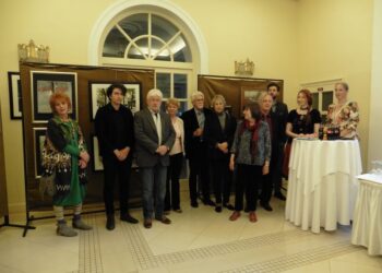 ANNA GRAND HOTEL – Barátságból festőtábor