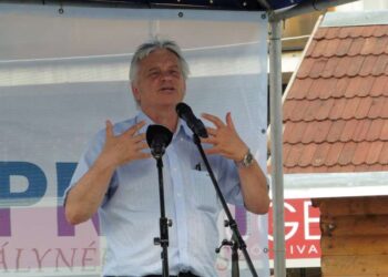 KÖNYVHÉT – Sűrű program a Kossuth utcán