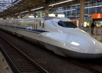 PÁLYÁZATI FELHÍVÁS – Vasúton Európába