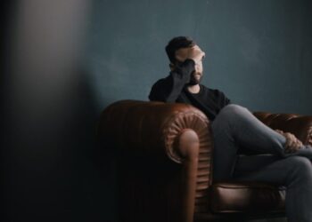 ÉLETMÓD – Kalauz azoknak, akik szeretnék elrontani az életüket