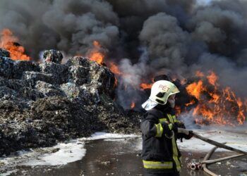 KIRÁLYSZENTISTVÁN – A füst nem hazudik