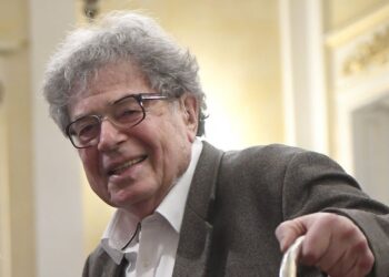 GYÁSZ – Két pillérrel szegényebben