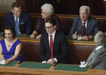 NYOMTASSTEIS – Gazdagodások