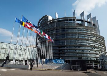 UNIÓ – Magyarország 2000 milliárd forintot kap a koronavírus elleni harcra