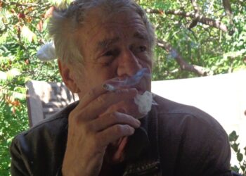 NE SZOKJ RÁ! – Elfüstölve a családi ház ára