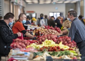 PÉNZROMLÁS – Brutális áremelkedések vannak az átlag mögött