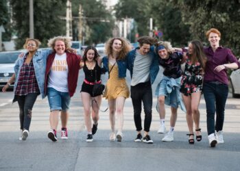 SZABADEGYETEM – FOMO, digitális kommunikáció és egyéb függőségeink