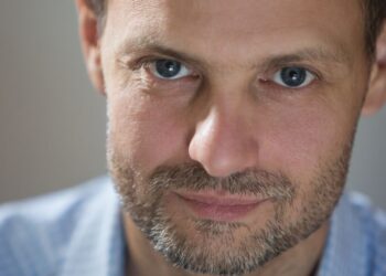 KÖNYV – Nélkülem, nélküled