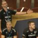 K&Eacute;ZILABDA &ndash; K&ouml;z&ouml;ss&eacute;gg&eacute; kov&aacute;csol&oacute;dva, avagy be&eacute;rett &Eacute;les J&oacute;zsef szabadalma