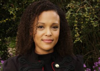 Könyvajánló: A csontok megmaradnak