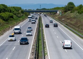 Koncesszióba adnák az autópályákat