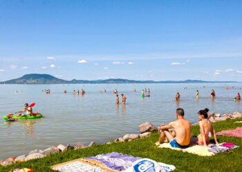 Fürdésre alkalmas a strandok vize