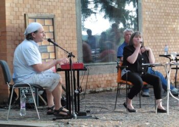 Ujj Zsuzsi, az élő legenda kiállítása