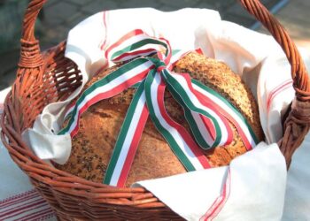 Az államalapítás ünnepe a Laczkó Dezső Múzeumban