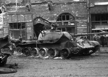 Az ötvenhatos legendák velünk élnek