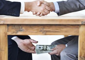 BOTRÁNY – Hivatali vesztegetés, Völner Pál lemondott