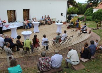 TANULNI A FÁKAT – Jáger István kiállítása