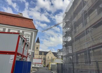 VÁRFELÚJÍTÁS – Most itt tartanak