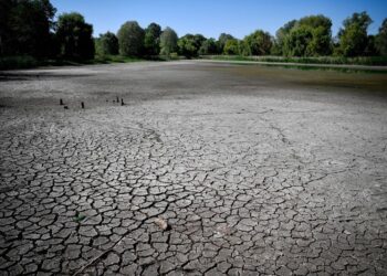 ÉBRESZTŐ – Címekben a klímakatasztrófa