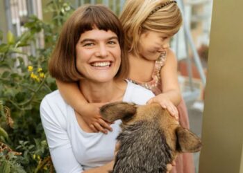 GYEREKNEVELÉS – Hogyan legyenek önálló és kedves felnőttek?