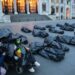 SZOCI&Aacute;LIS T&Ouml;RV&Eacute;NY &ndash; Hullazs&aacute;kokban demonstr&aacute;ltak ellene