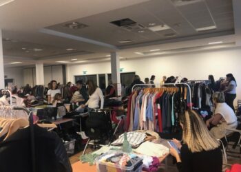 FENNTARTHATÓSÁG, avagy kincsvadászat a ruhavásáron