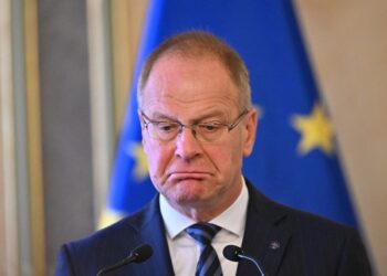 Nyílt levél dr. Navracsics Tibornak